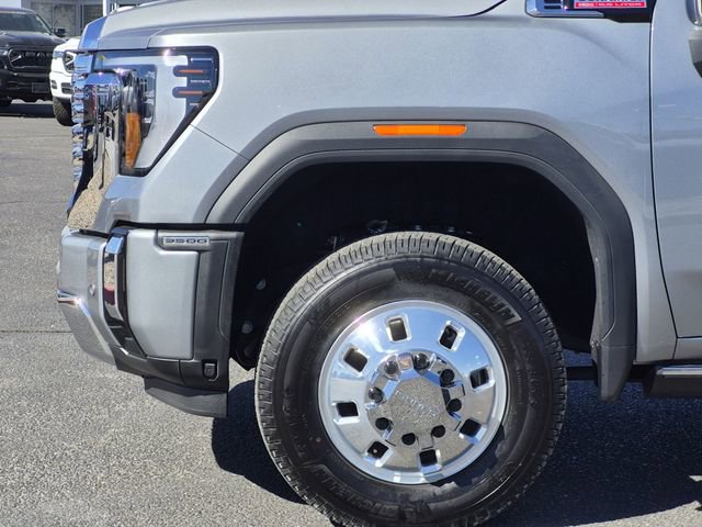 Used 2025 GMC Sierra 3500 Denali w/ Denali Reserve Package image 6