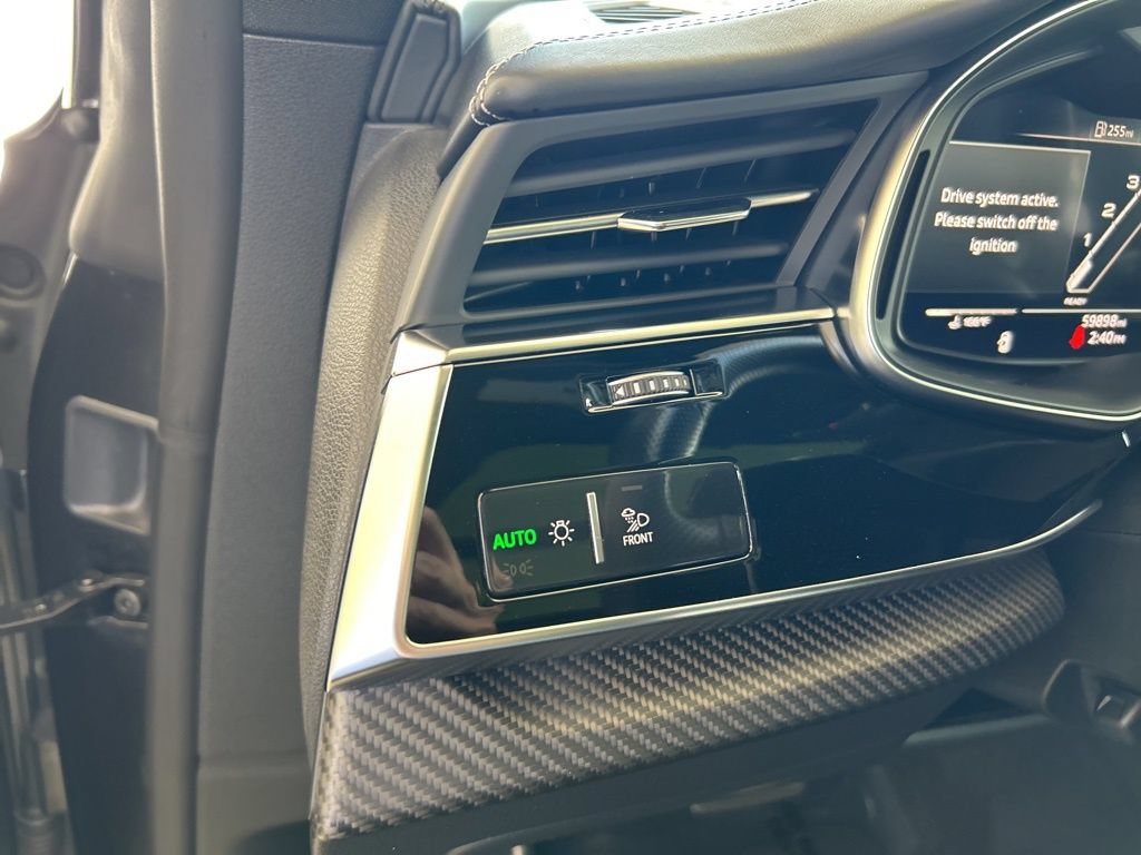 Used 2022 Audi RS Q8 AWD/4WD image 38