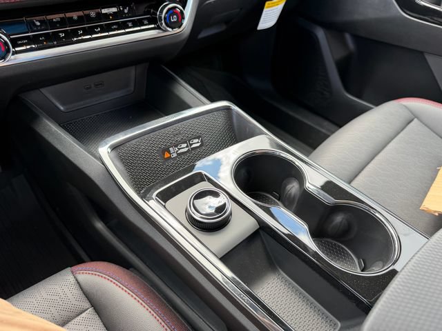 New 2026 Chevrolet Equinox RS w/ Safety and Technology Package FWD image 28