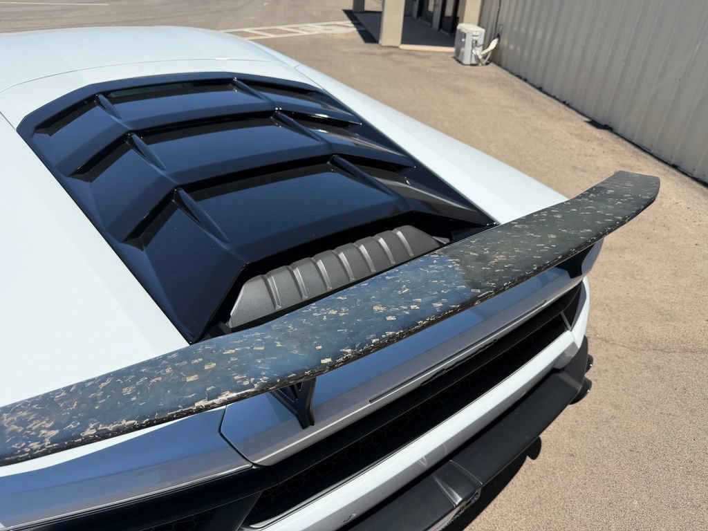 Used 2019 Lamborghini Huracan LP 580-2 RWD image 9