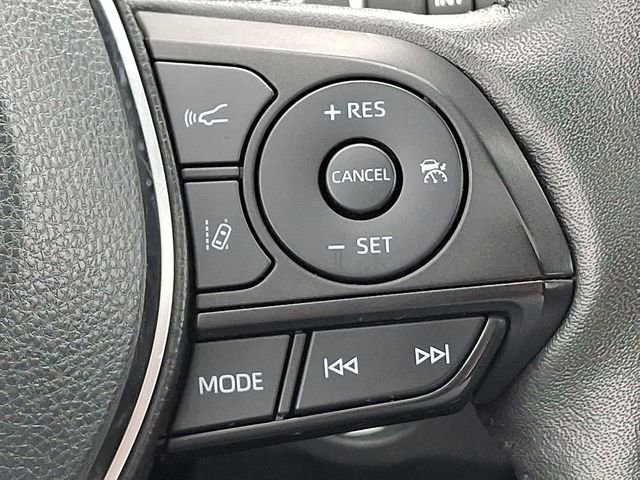 Used 2022 Toyota RAV4 XLE w/ Convenience Package AWD/4WD image 23