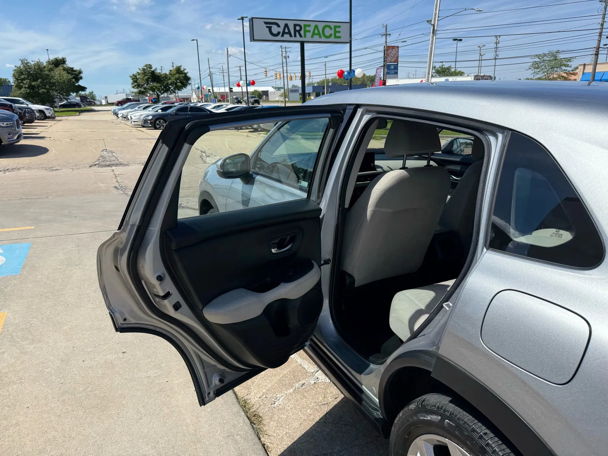 Used 2023 Honda HR-V LX image 20