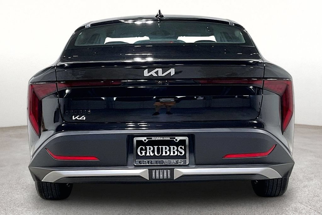 New 2026 Kia K4 FWD image 4