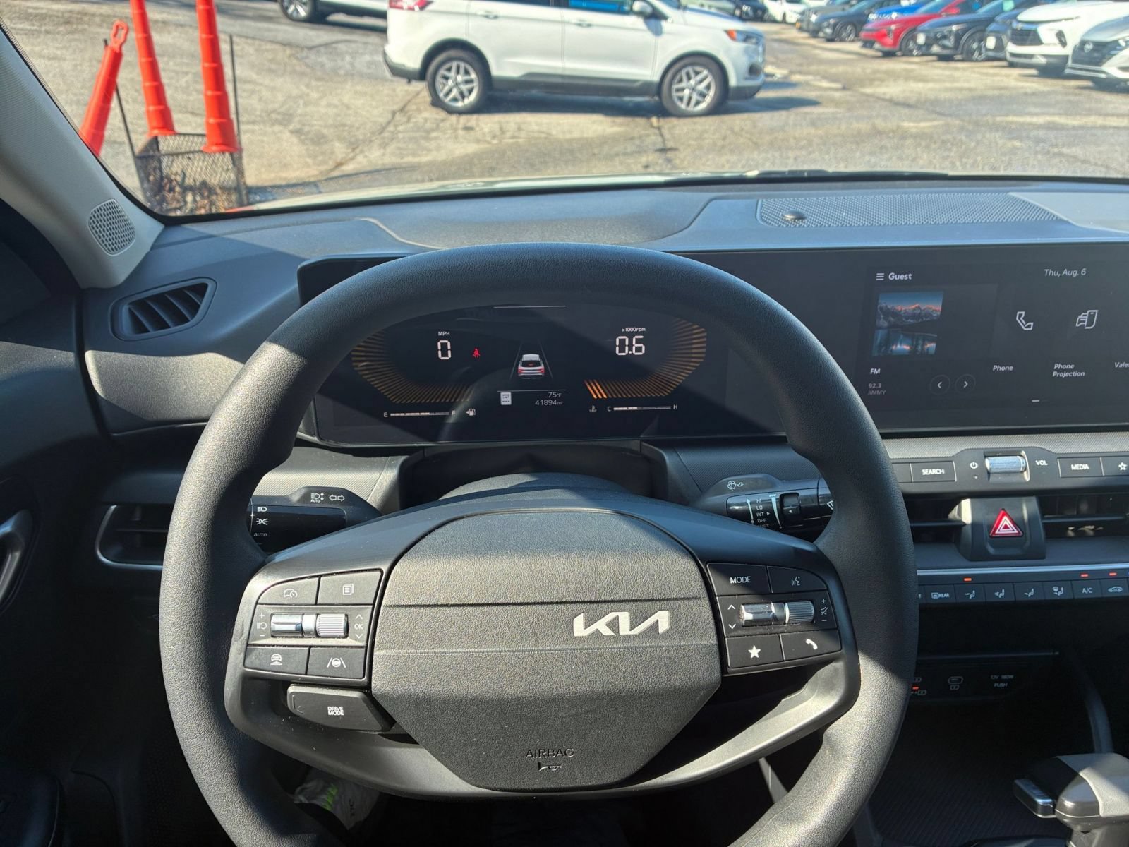 Used 2025 Kia K4 FWD image 29