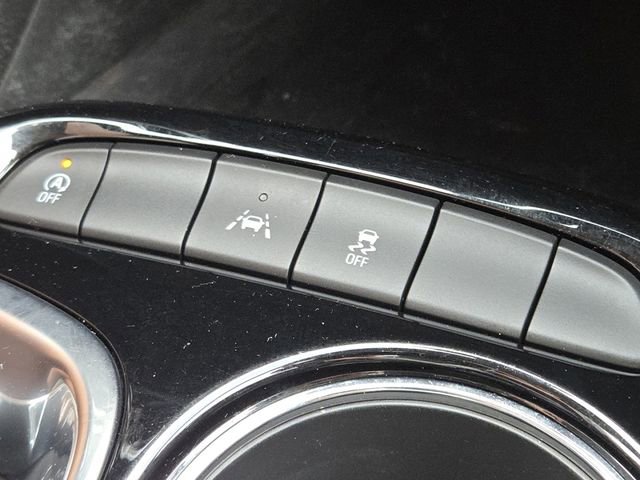 Certified 2023 Buick Encore GX Preferred w/ Cold Weather Comfort Package FWD image 8