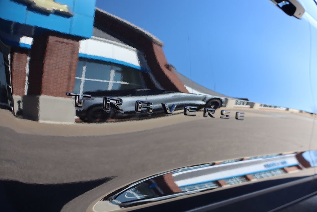 New 2026 Chevrolet Traverse Z71 w/ Enhanced Driving Package image 9