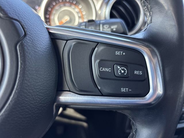 Used 2021 Jeep Wrangler Unlimited Sahara image 24