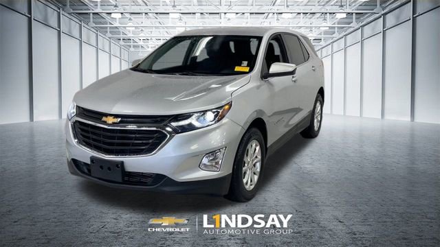 Used 2020 Chevrolet Equinox LT w/ Driver Convenience Package image 5