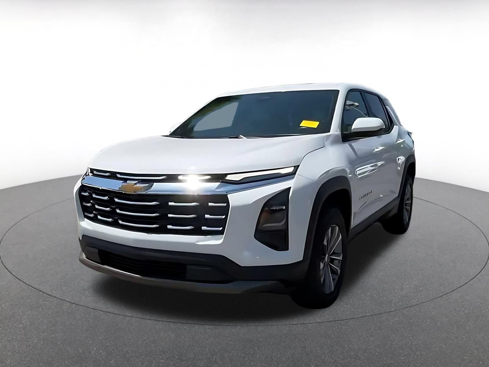 Used 2025 Chevrolet Equinox LT AWD/4WD image 6