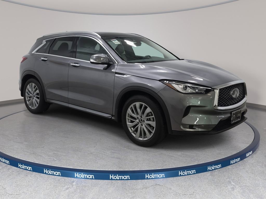 Certified 2023 INFINITI QX50 Luxe AWD/4WD image 3