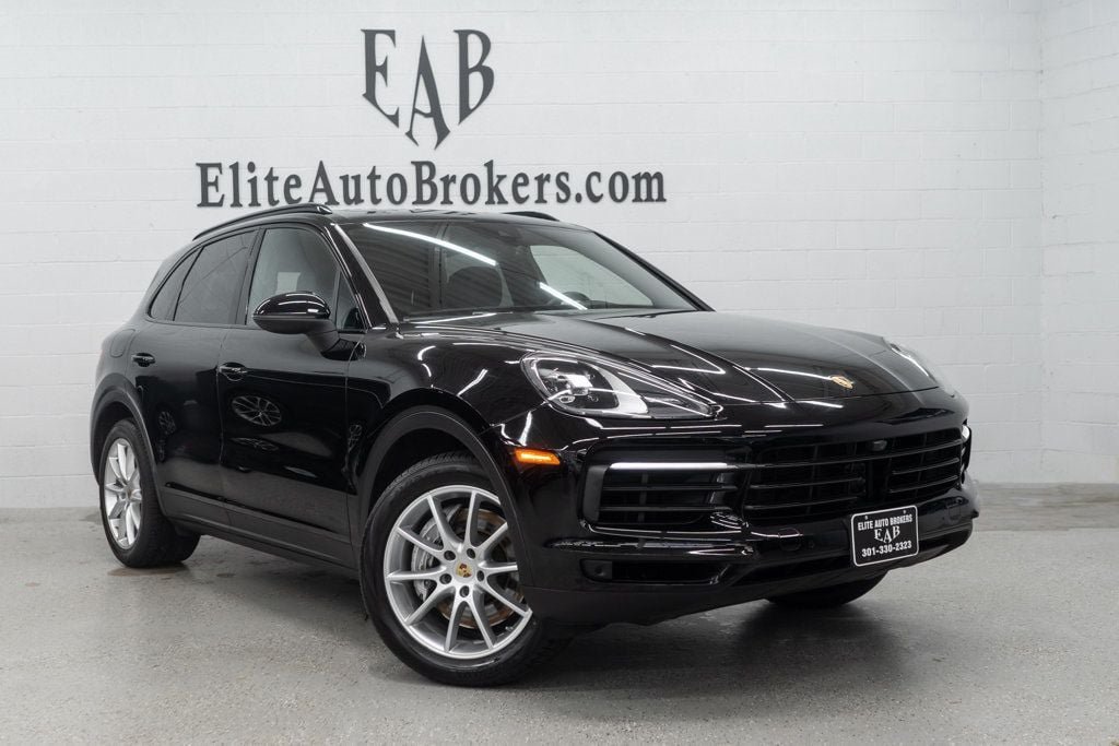 Used 2023 Porsche Cayenne AWD/4WD image 49