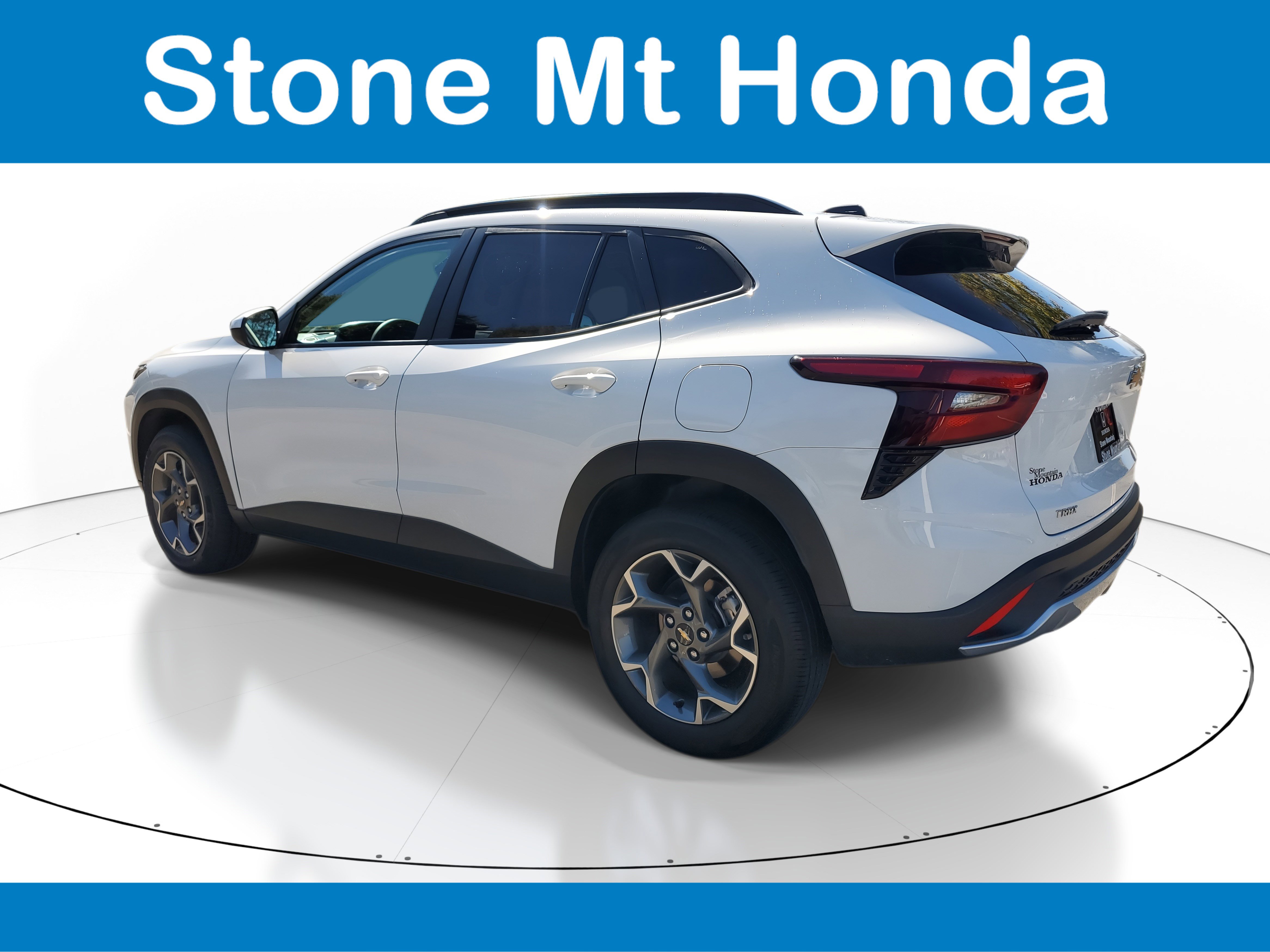 Used 2024 Chevrolet Trax LT image 4