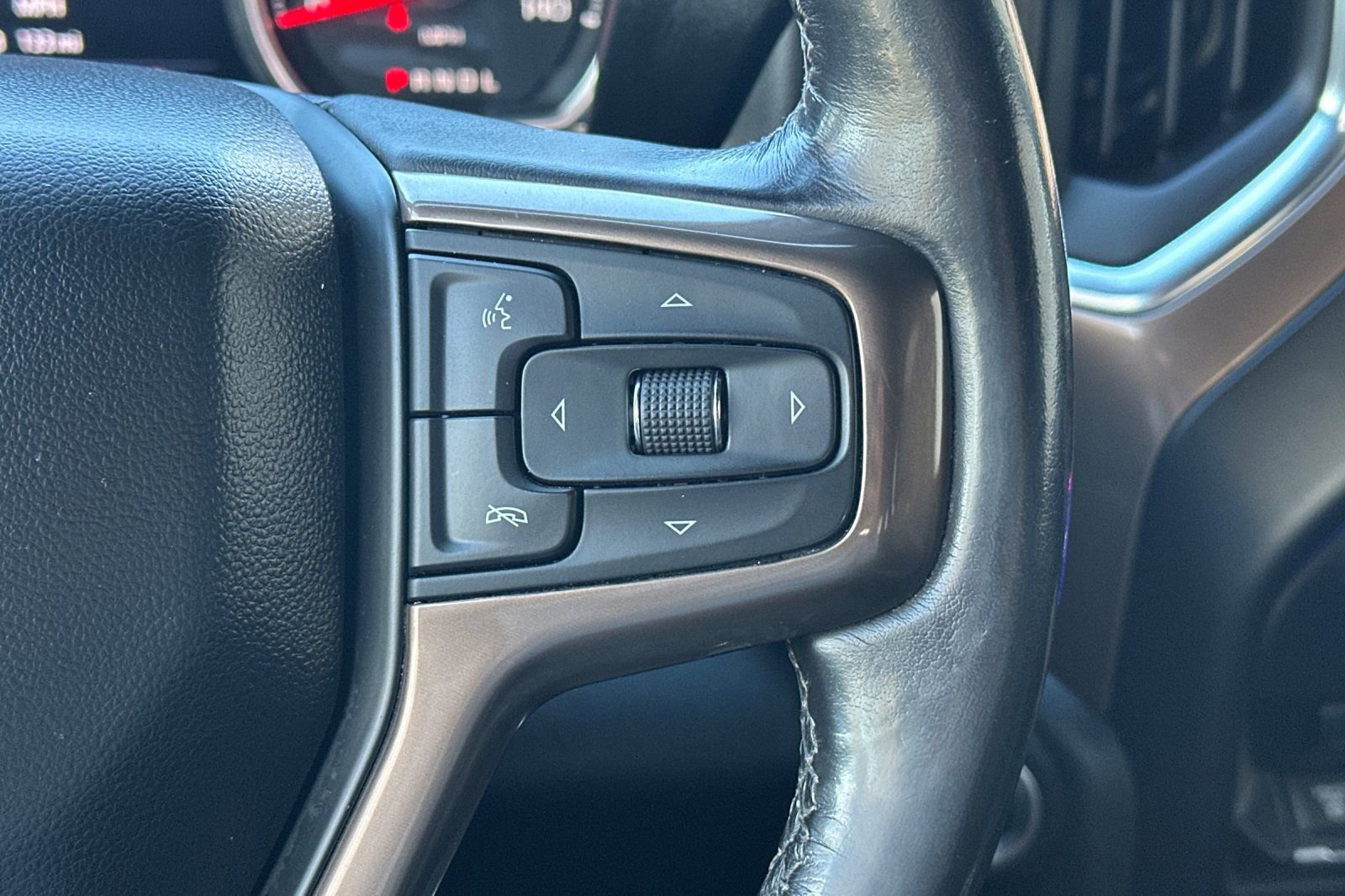 Used 2022 Chevrolet Silverado 2500 High Country w/ Z71 Off-Road Package image 29