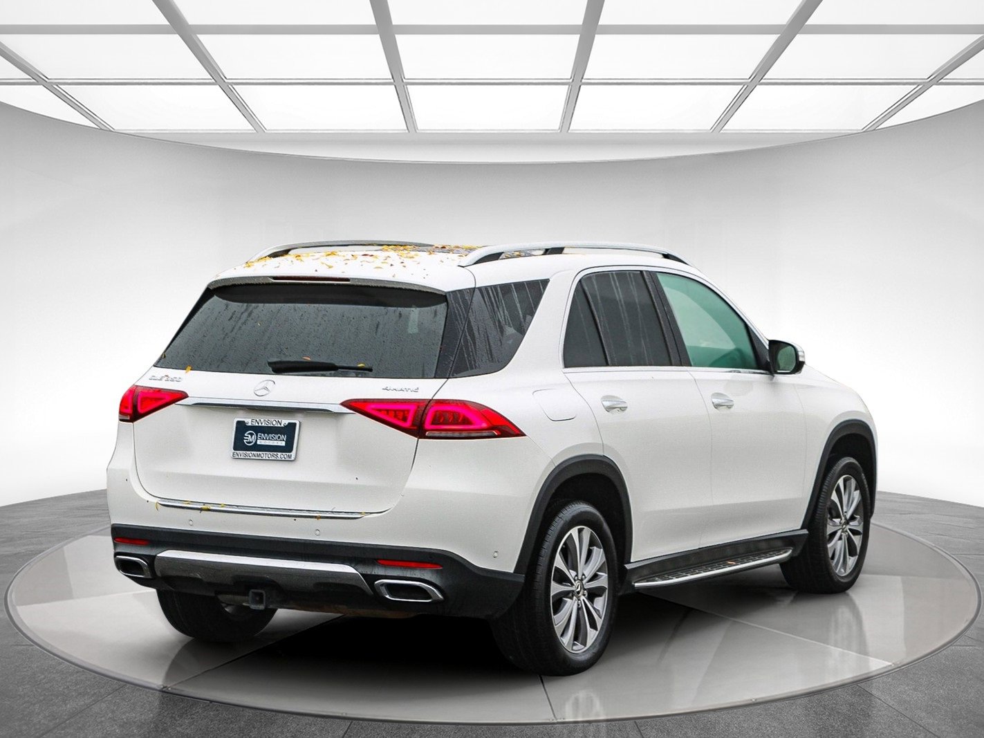 Used 2023 Mercedes-Benz GLE 350 4MATIC image 4