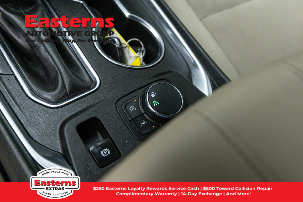 Used 2023 Chevrolet Traverse LS w/ Safety Package FWD image 20