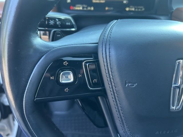 Used 2021 Lincoln Aviator Reserve w/ Class IV Trailer Tow Package image 17