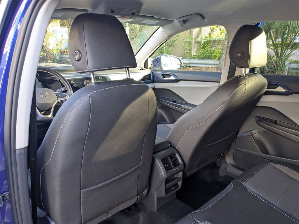 Used 2024 Volkswagen Taos SE image 22