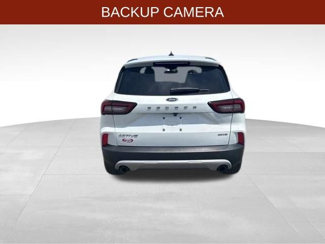 Used 2023 Ford Escape Active w/ Tech Pack #1 AWD/4WD image 6