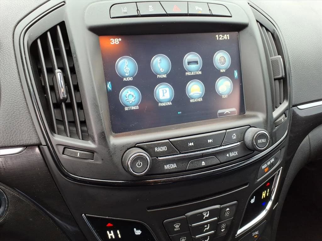 Used 2017 Buick Regal Premium w/ Driver Confidence Package #1 image 29