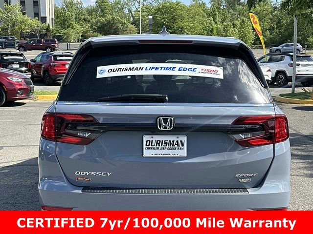 Used 2024 Honda Odyssey Sport image 4