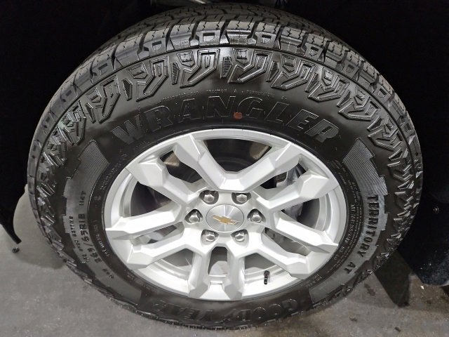 New 2025 Chevrolet Silverado 1500 LT w/ Z71 Off-Road Package image 8