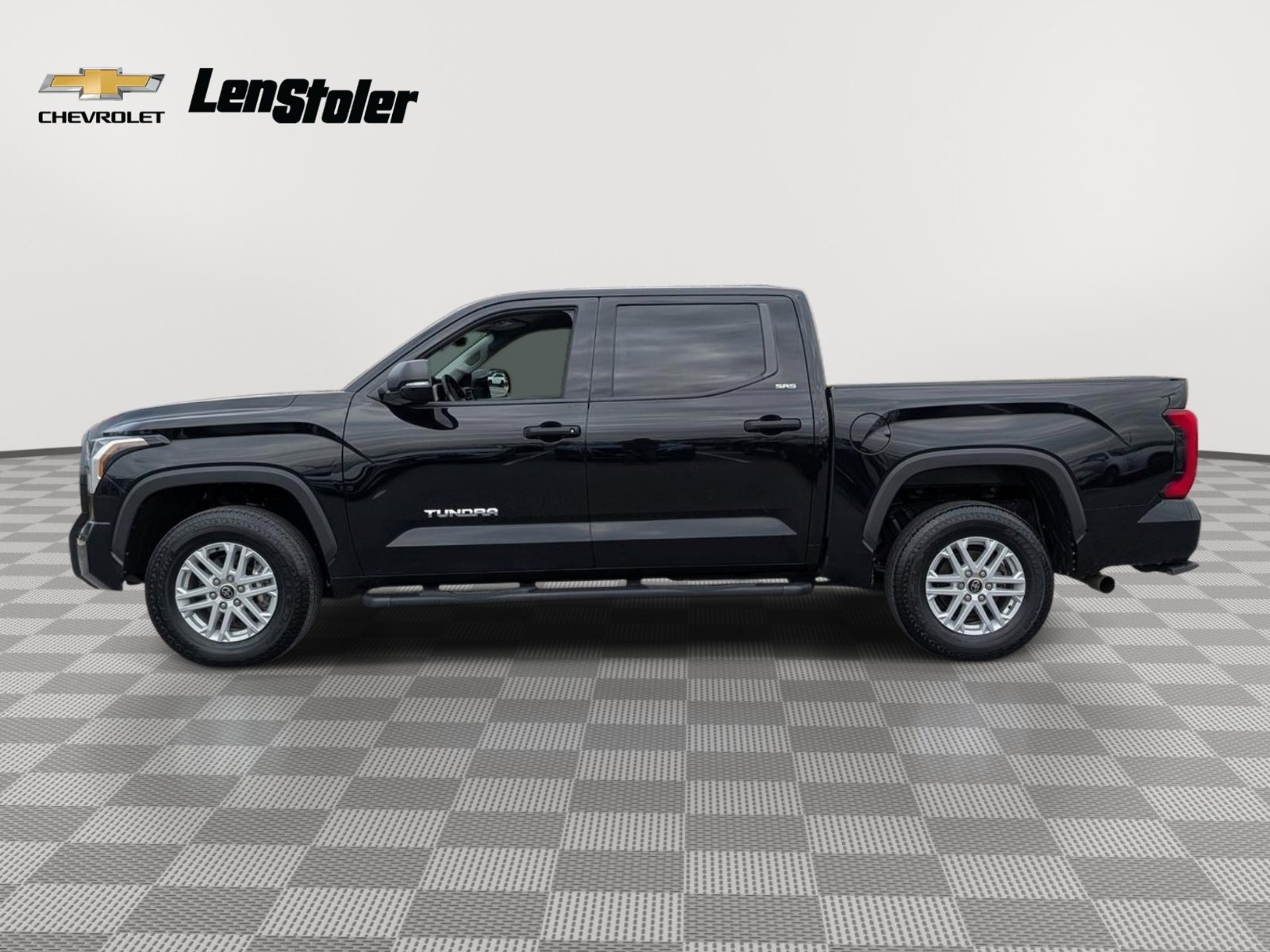 Used 2023 Toyota Tundra SR5 w/ SR5 Convenience Package image 2