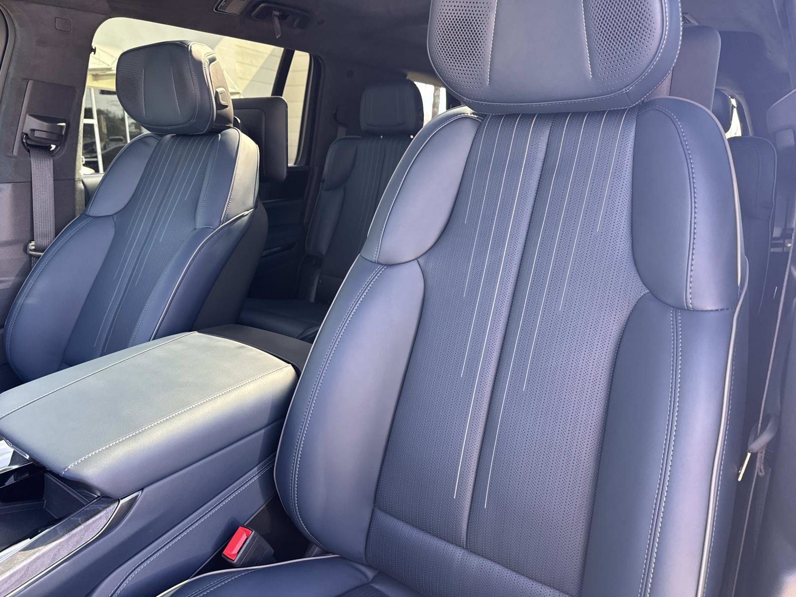 New 2026 Cadillac Escalade IQL Luxury w/ LPO, Floor Liner Package AWD/4WD image 23