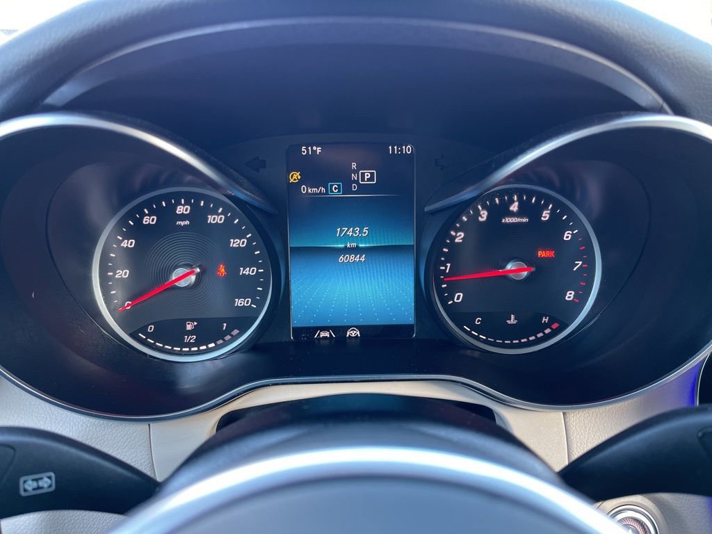 Used 2021 Mercedes-Benz GLC 300 4MATIC image 9