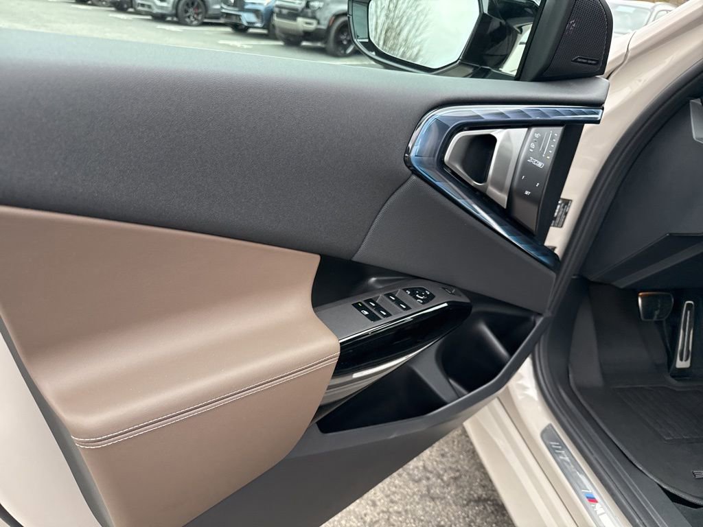 Used 2026 BMW X3 M50 w/ Premium Package image 15