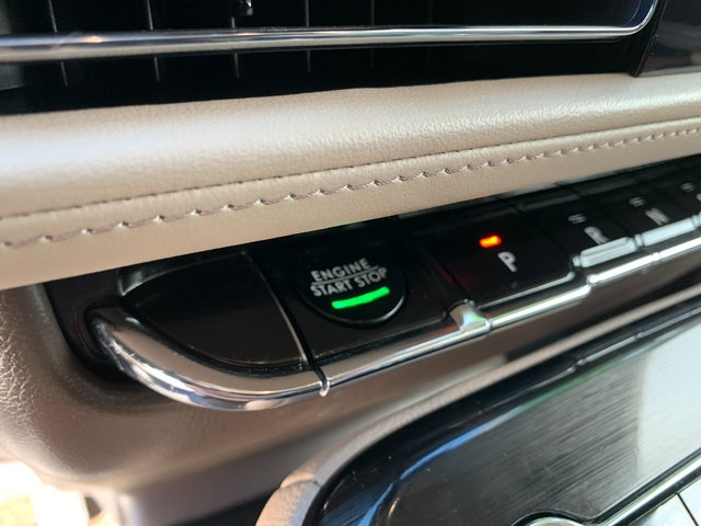 Used 2023 Lincoln Nautilus AWD w/ Premium Package image 25