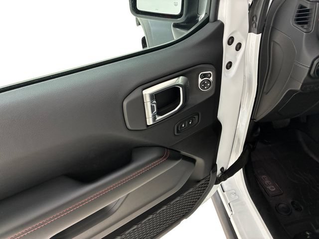 Used 2026 Jeep Wrangler Unlimited Rubicon AWD/4WD image 13