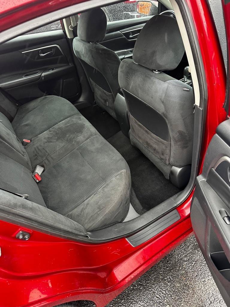 Used 2015 Nissan Altima 2.5 S w/ Power Driver Seat Package FWD image 9