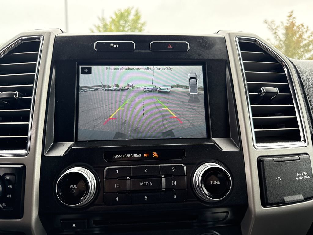 Used 2016 Ford F150 Lariat w/ Equipment Group 502A Luxury image 21