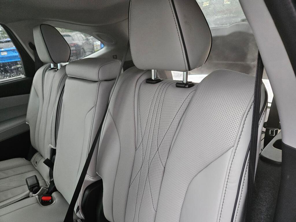 New 2026 Acura MDX SH-AWD w/Advance image 22
