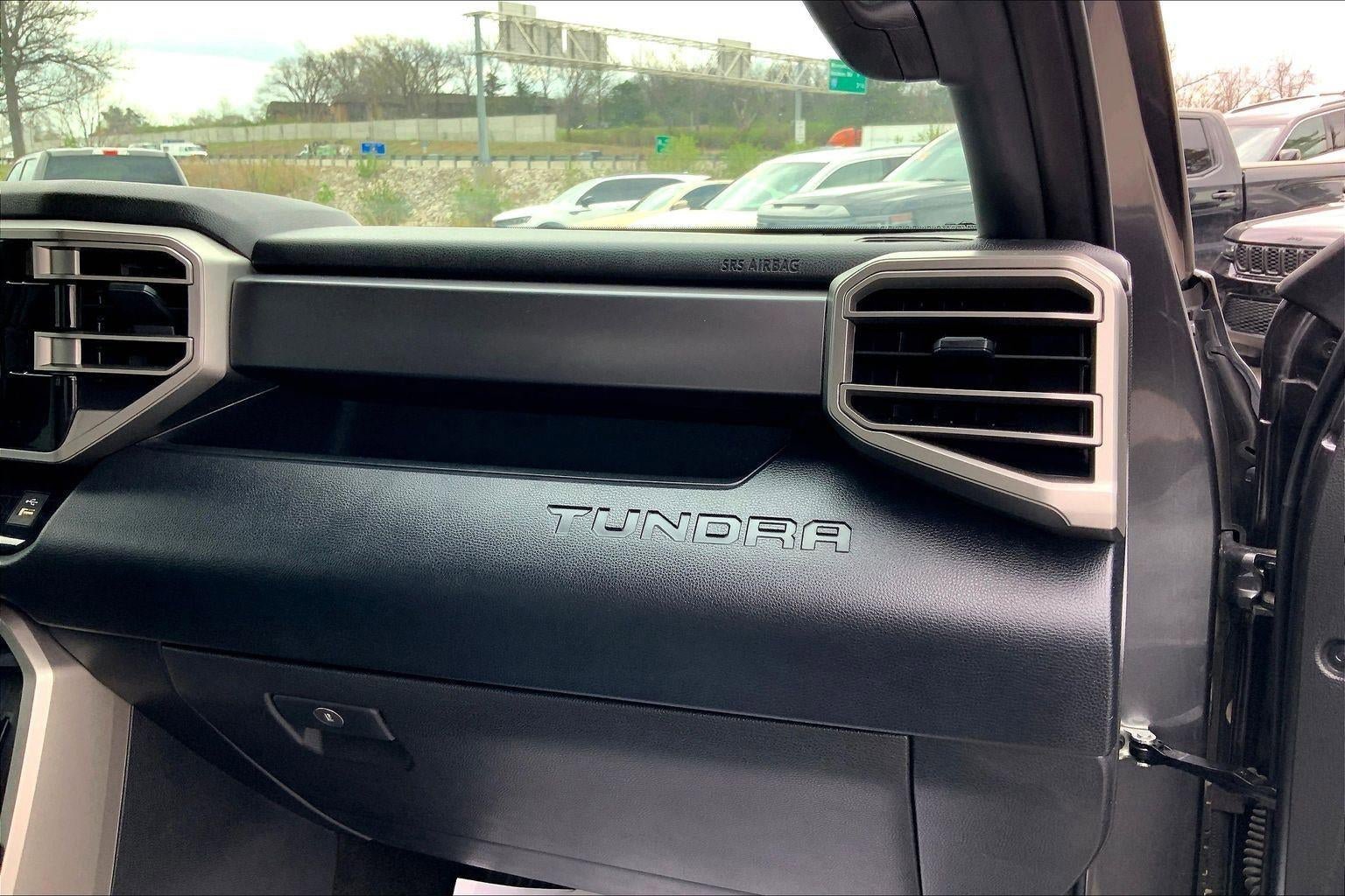 Used 2025 Toyota Tundra SR5 AWD/4WD image 16