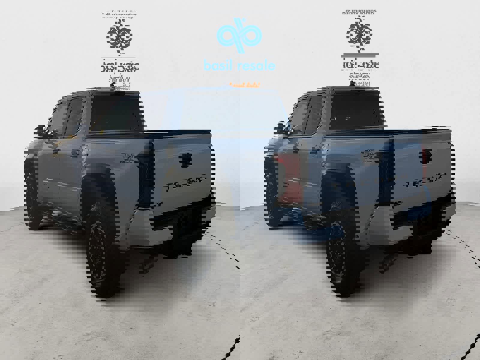 Used 2025 Toyota Tacoma TRD Off-Road image 4