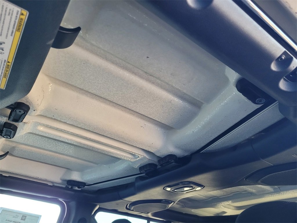 Used 2020 Jeep Wrangler Unlimited Sport S image 11