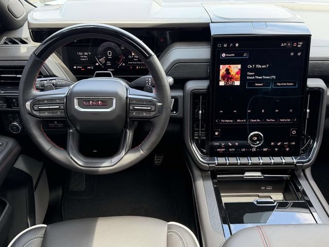 Used 2026 GMC Yukon AT4 Ultimate AWD/4WD image 12