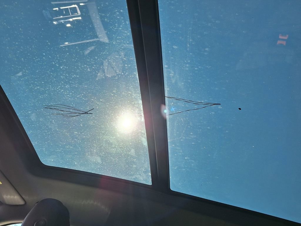 New 2026 Volkswagen Atlas Cross Sport SE image 22