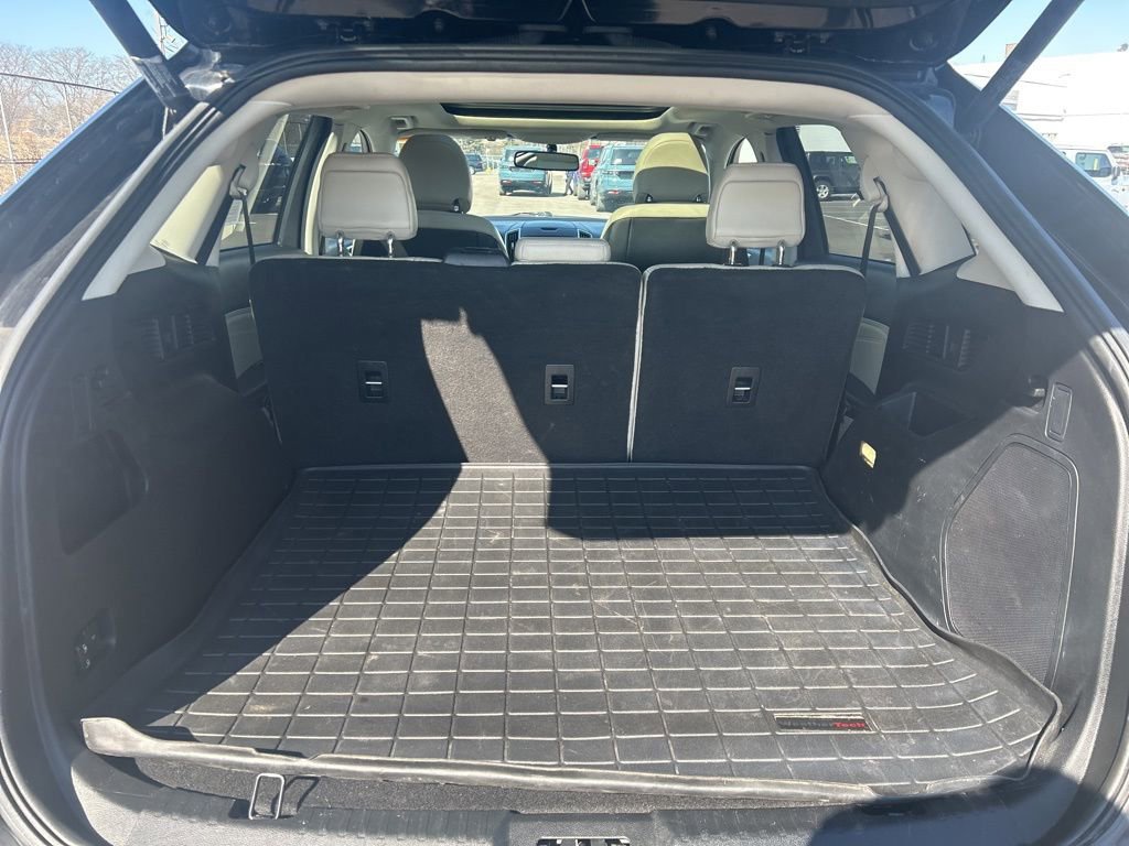 Used 2018 Ford Edge Titanium w/ Equipment Group 301A image 13