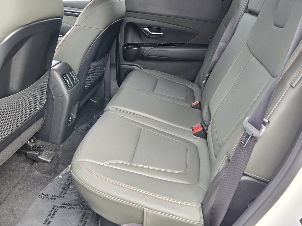 Certified 2024 Hyundai Santa Cruz Limited AWD/4WD image 11