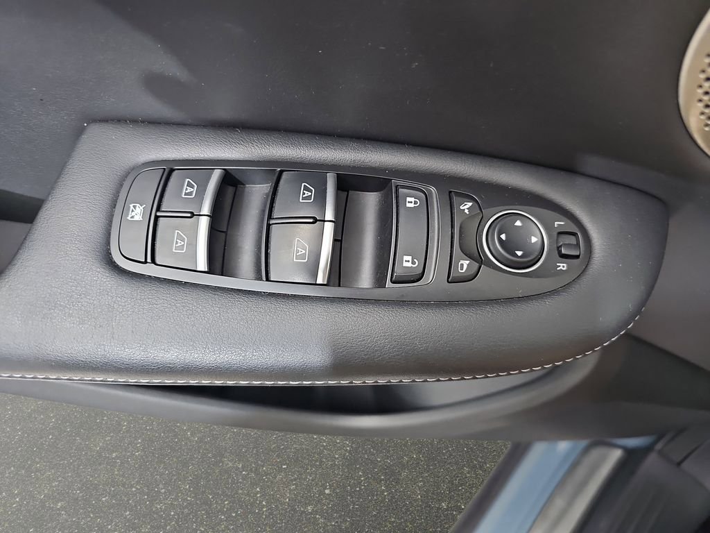 Used 2022 INFINITI QX50 Autograph AWD/4WD image 31