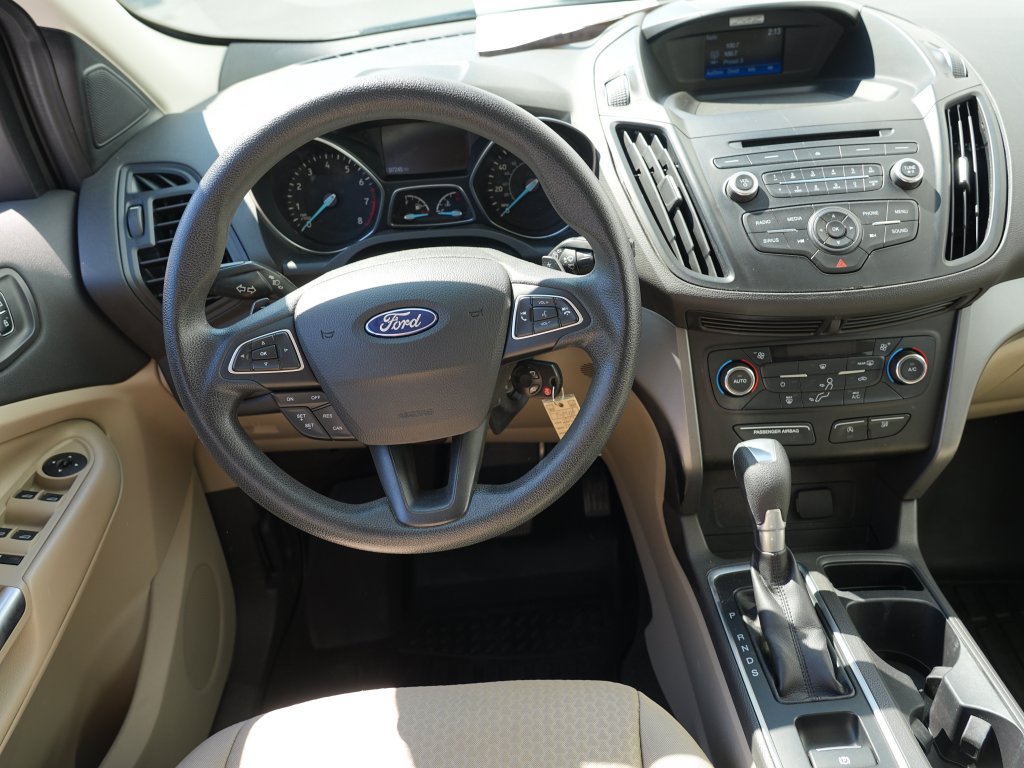 Used 2017 Ford Escape SE AWD/4WD image 21