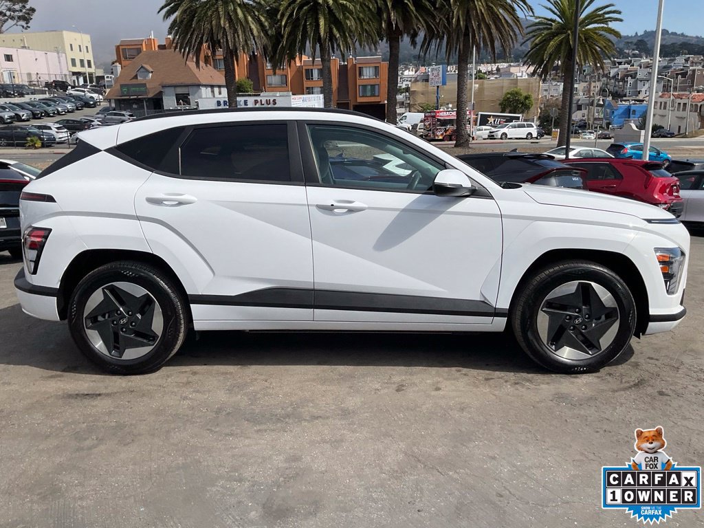 Used 2024 Hyundai Kona SEL FWD image 3