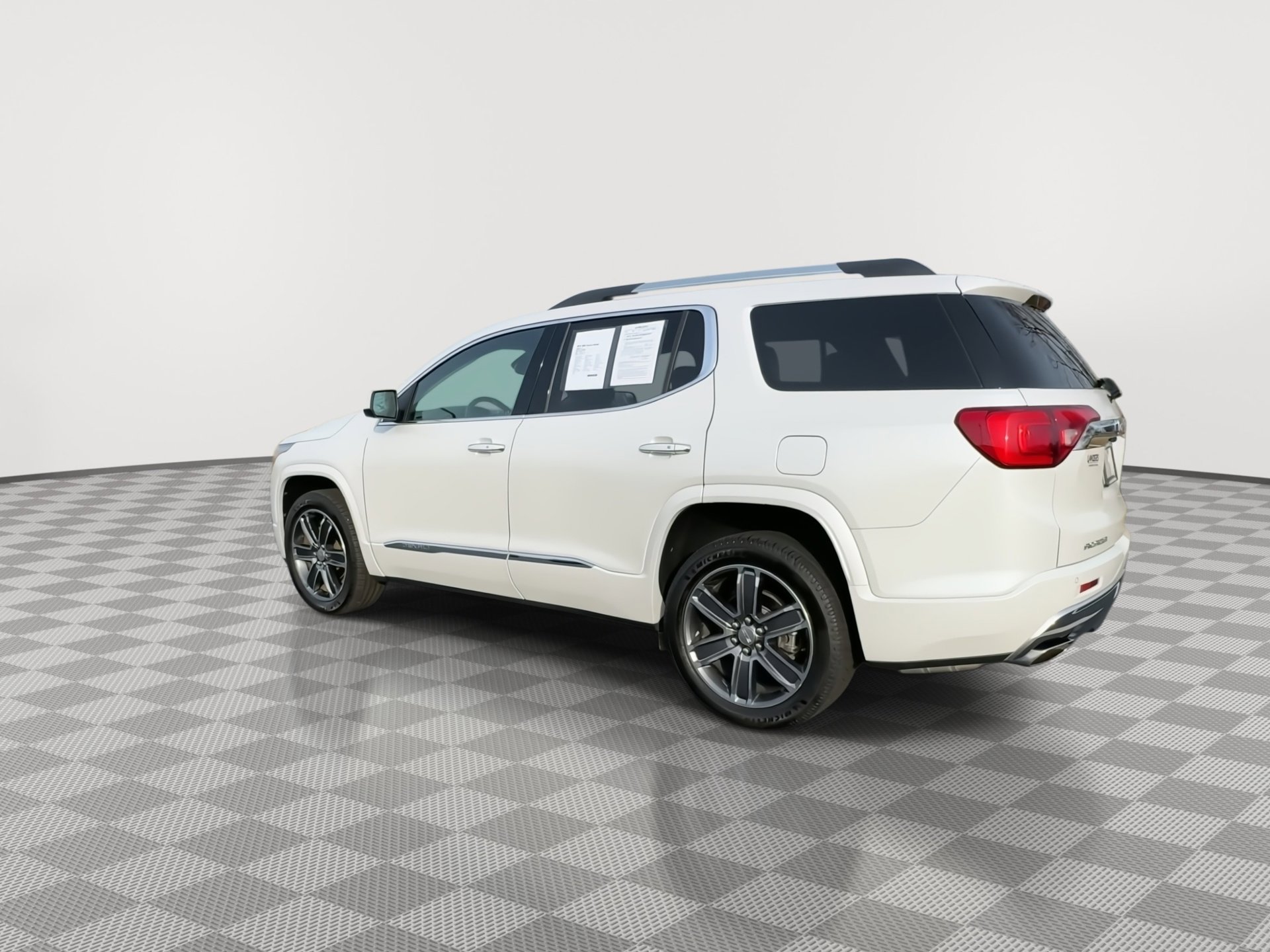 Used 2019 GMC Acadia Denali w/ Technology Package image 7