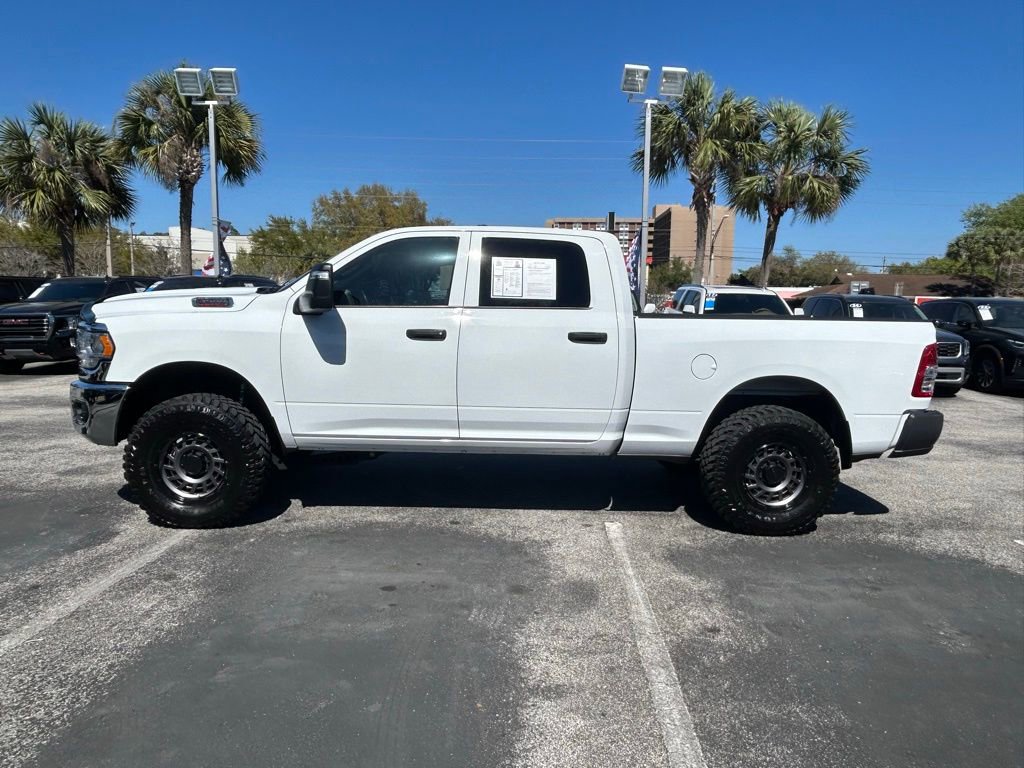 Used 2024 RAM 3500 Tradesman w/ Chrome Appearance Group RWD image 4