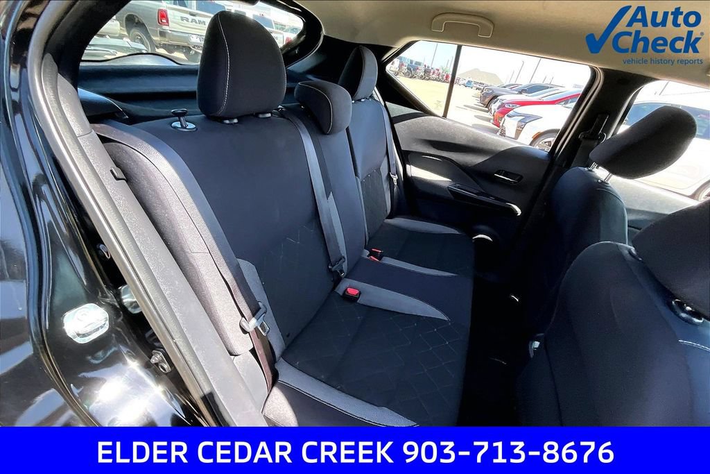 Used 2018 Nissan Kicks SV FWD image 28