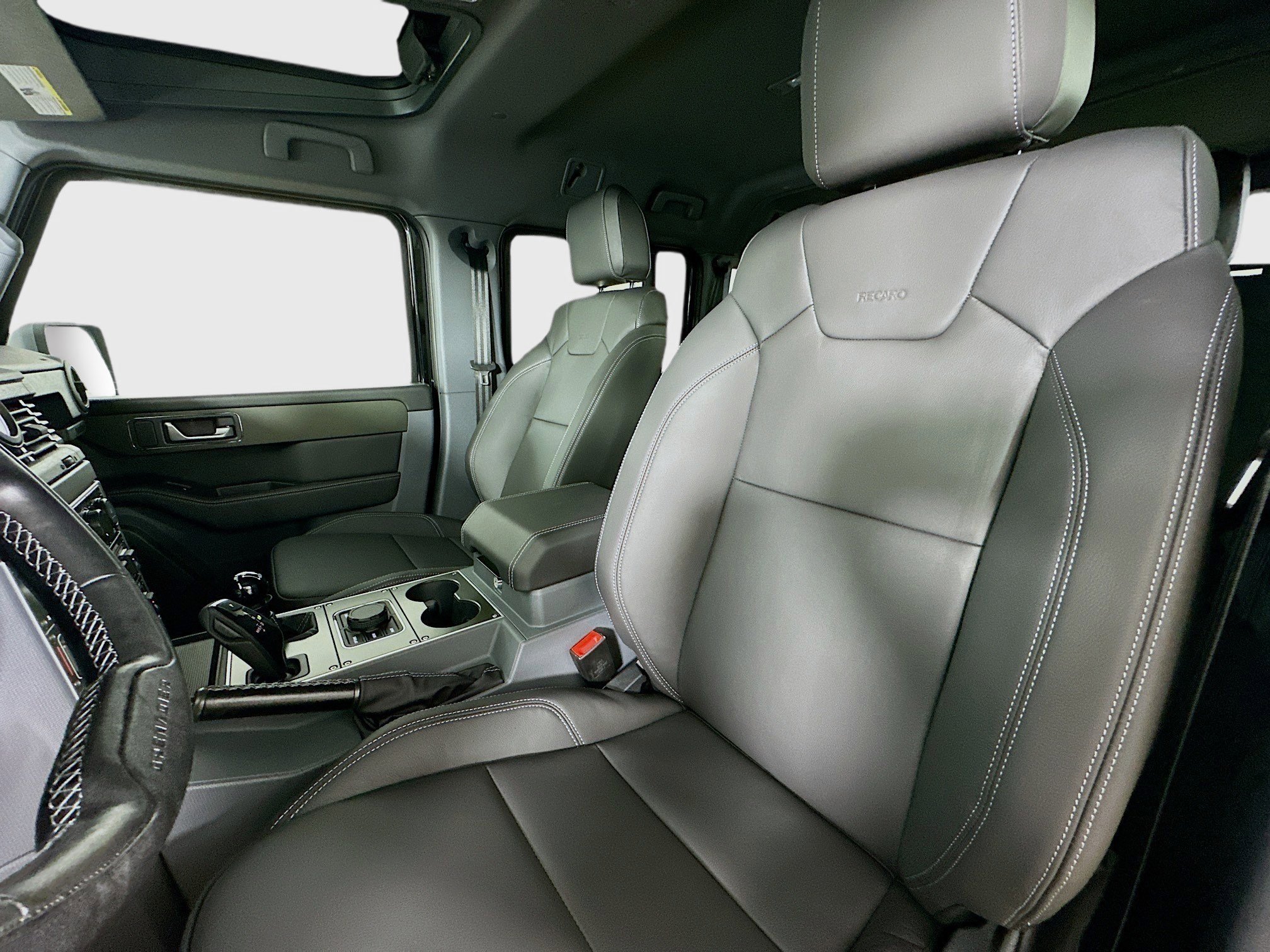 Used 2025 INEOS Grenadier AWD/4WD image 28