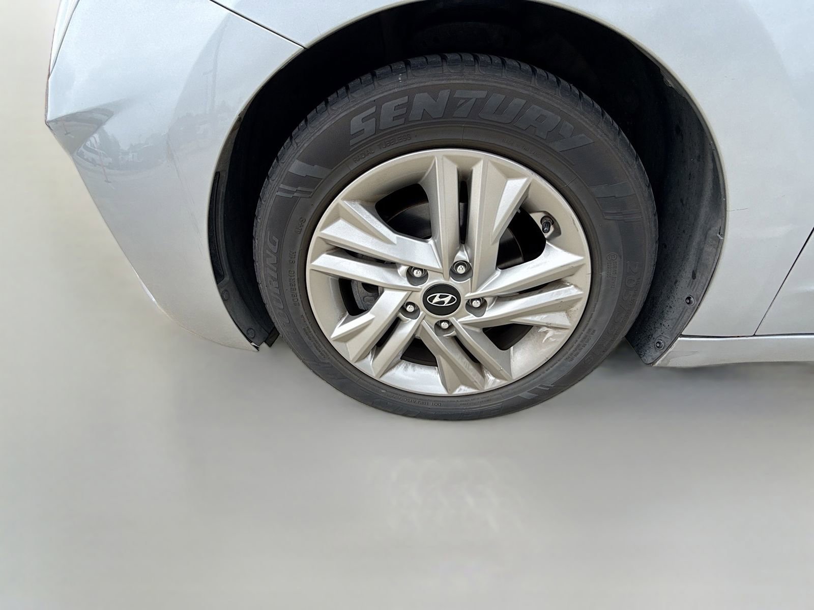 Used 2020 Hyundai Elantra SEL FWD image 10