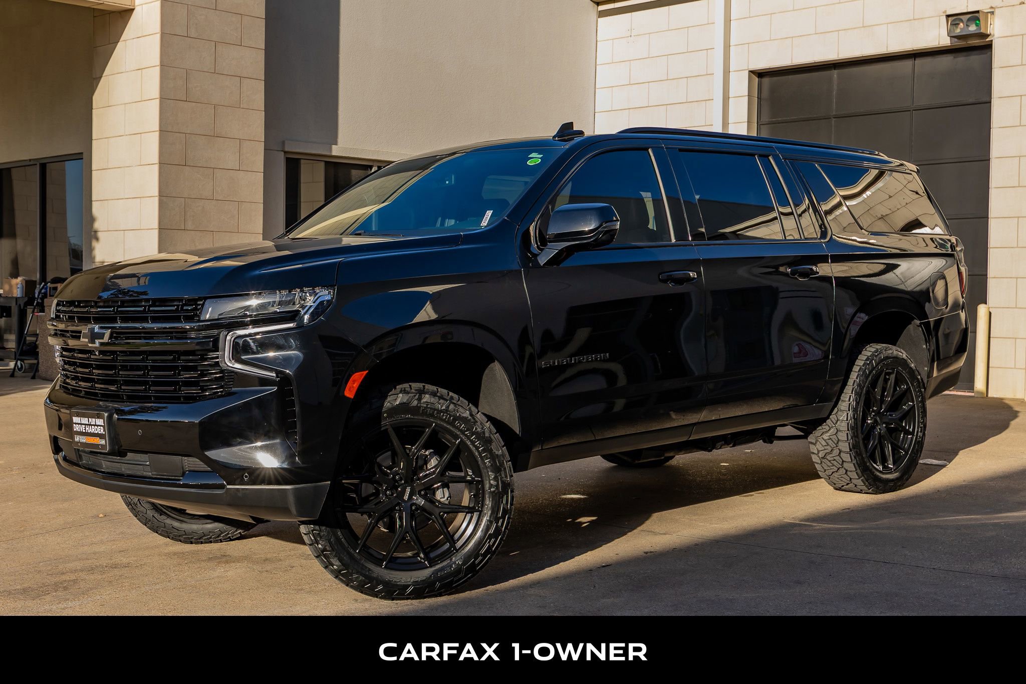 Used 2023 Chevrolet Suburban RST w/ Sport Performance Package image 5